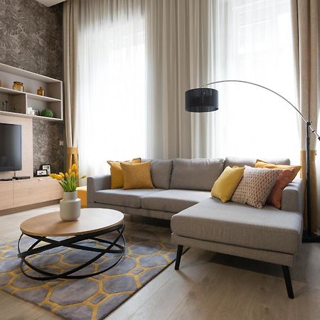 Colton Budapest Paulay Apartments Exterior photo