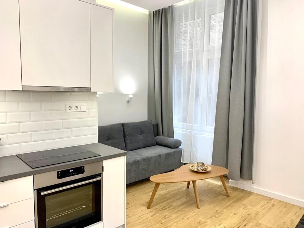 Colton Budapest Paulay Apartments Exterior photo
